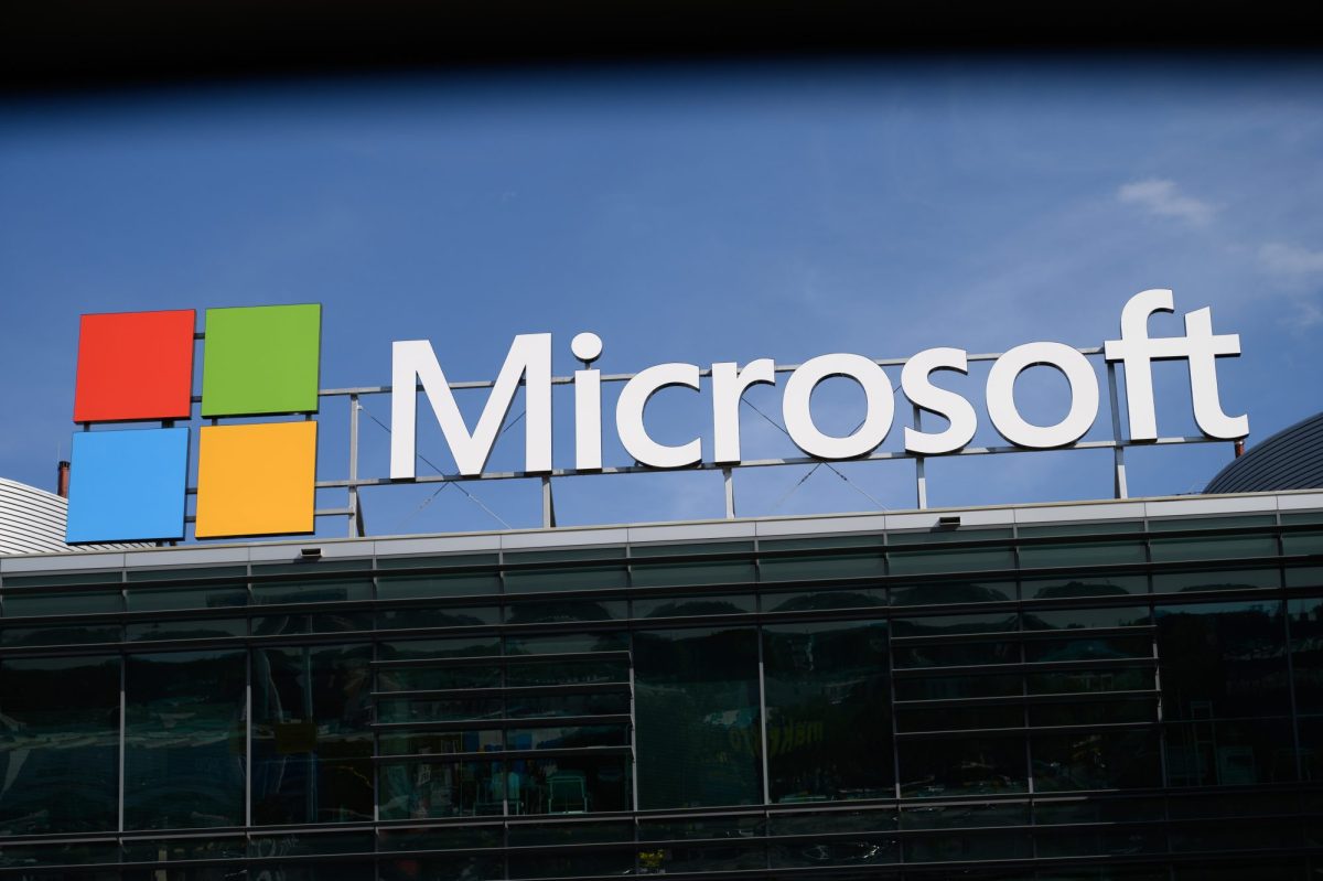 Microsoft lập công ty riêng chuyên triển khai AI cho doanh nghiệp, rót 2,5 tỷ USD